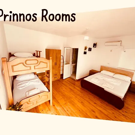Room3 Appartamento Himare